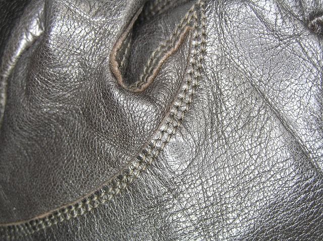 円熟した大人の手元に映えるポールスミス Paul Smithカシミヤ本革グローブ