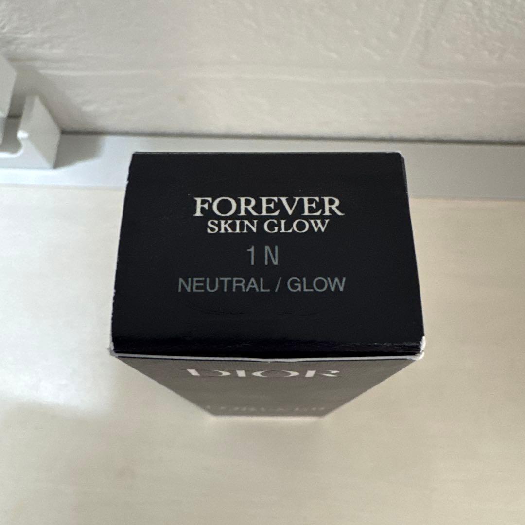ファンデーション Dior Forever Skin Glow 30ml
