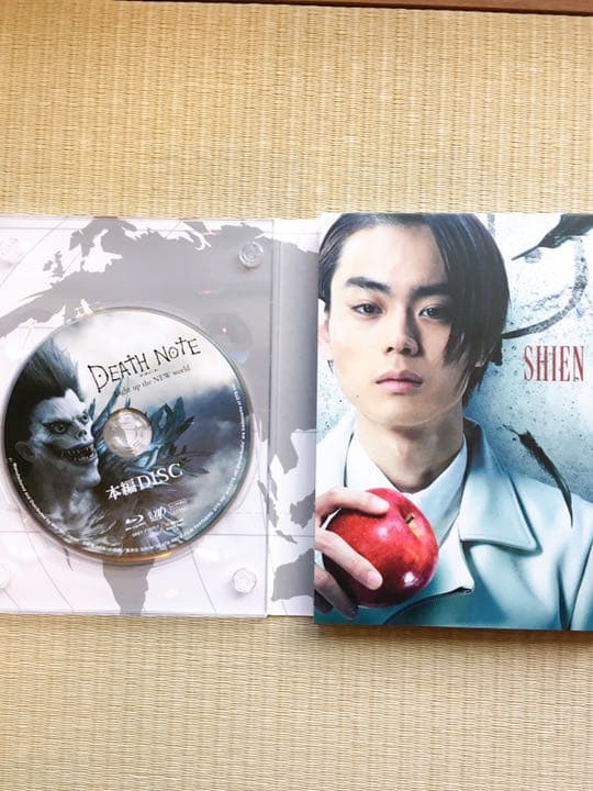 デスノートLight up the NEW world DVD Blu-ray