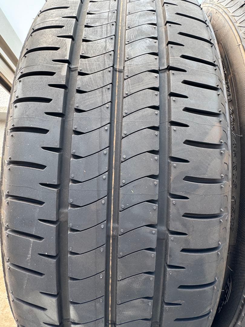 BRIDGESTONE 25年製 225/45 R18サマー 夏 タイヤ 4本