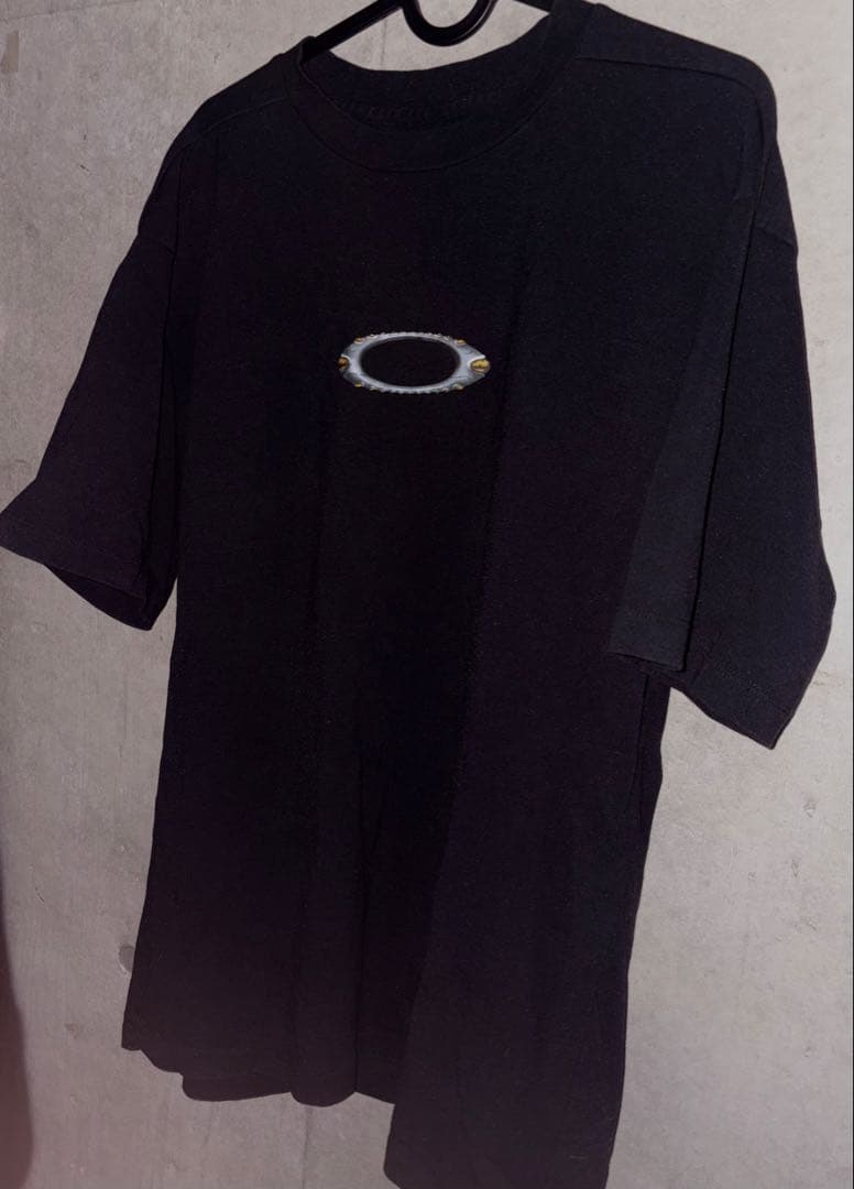 oakley メタルロゴ 赤タグ tシャツ 黒 archive vintage