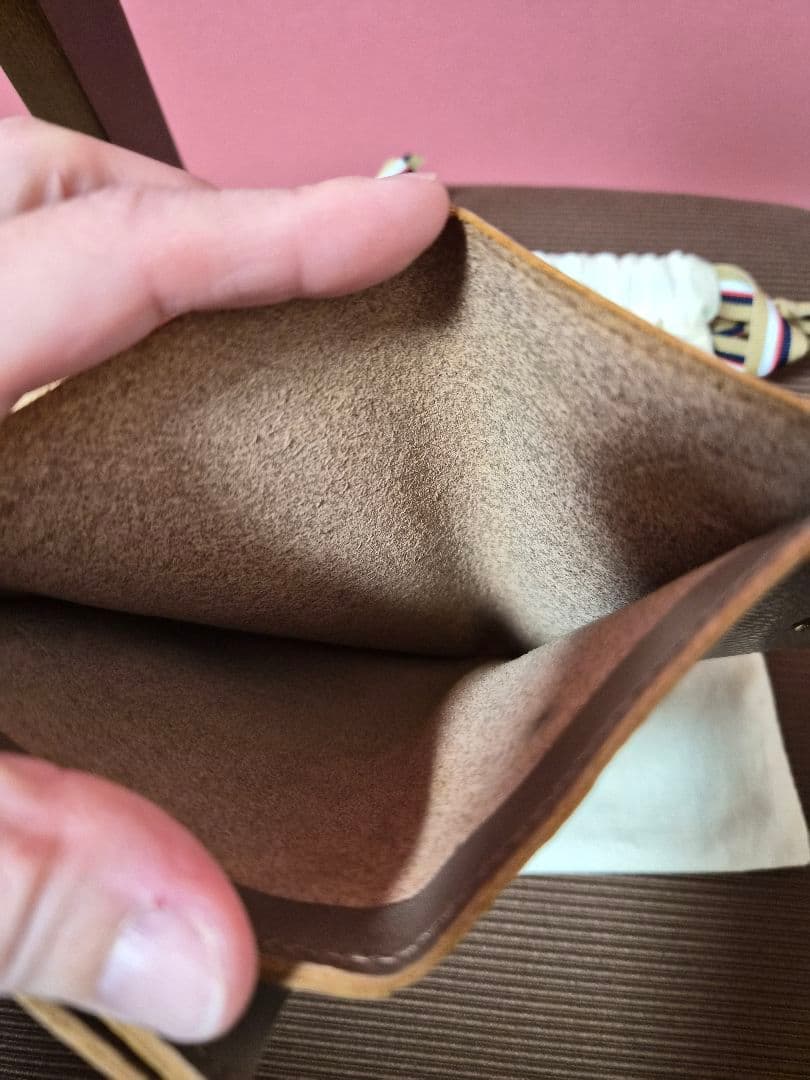 IL BISONTE グレー 2つ折り財布