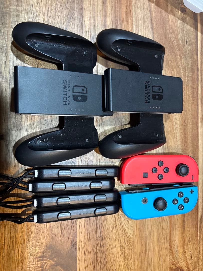ニンテンドー switch （初期型）＋付属品 多数