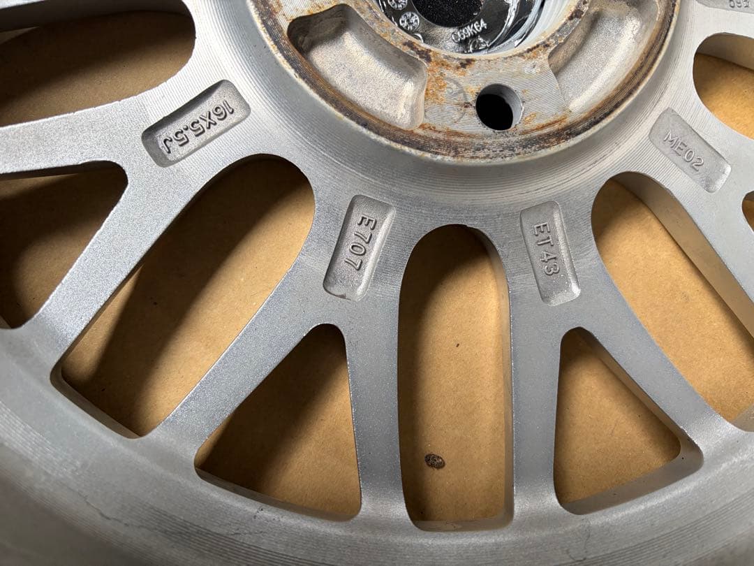 16インチ 5.5j 43 ステルスレーシング　ME02 4本セット