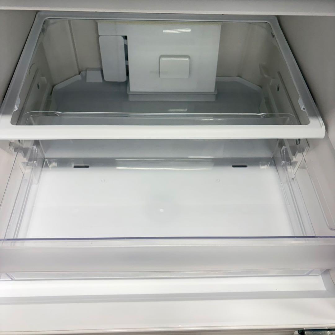 820 日立　3ドア　極美品　動作確認済み　運搬設置無料　一人暮らし　同棲向け