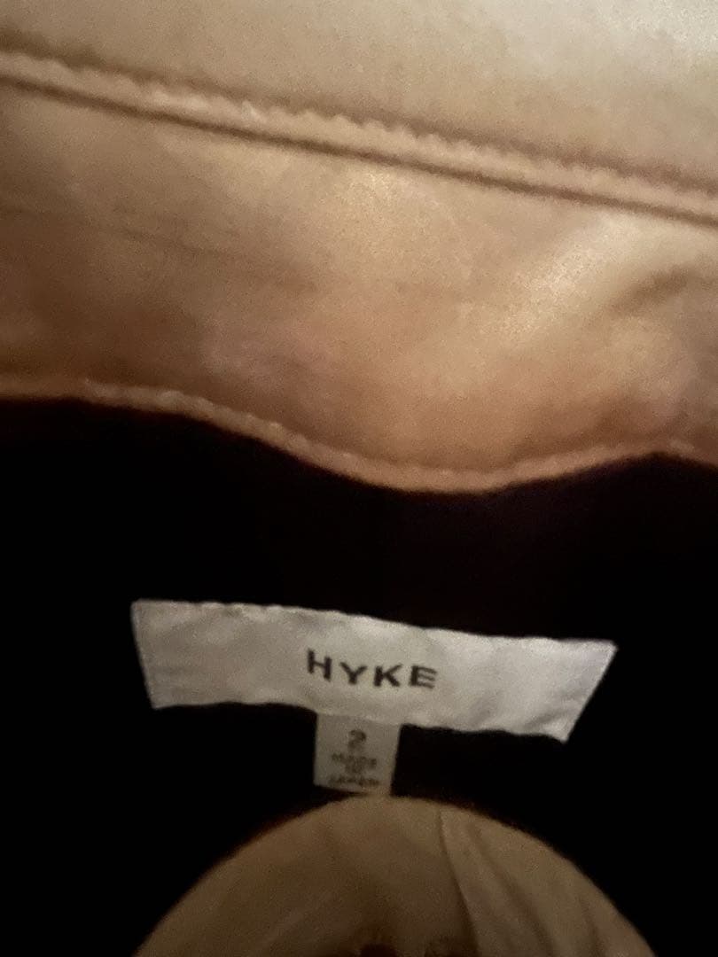 HYKEトレンチコート　2
