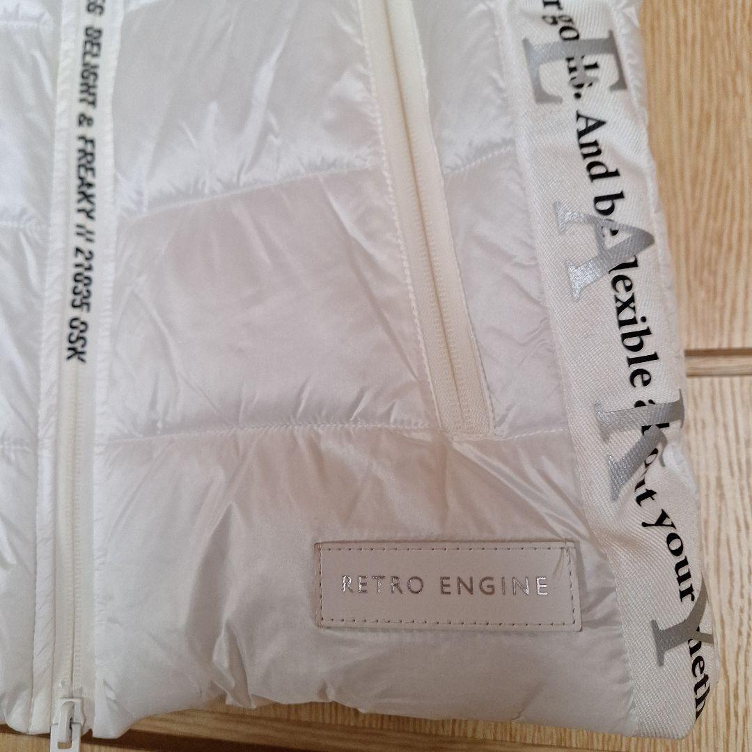 RETRO ENGIN アダムスジャグラー ホワイトベスト