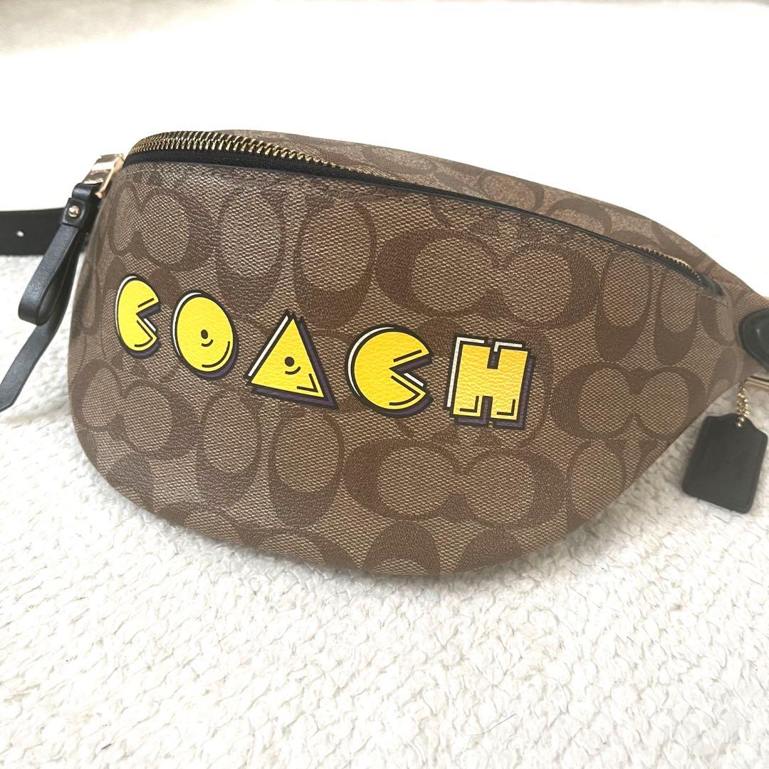 美品　COACH　 パックマン コラボ ウエストポーチ　ボディバッグ　PVC 革