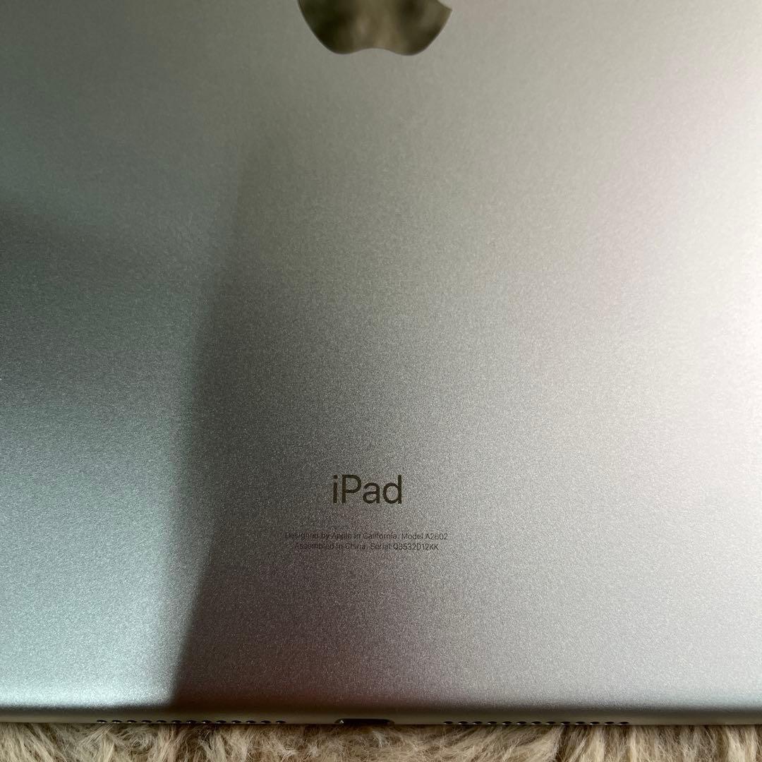 Apple iPad (第９世代) Wi-Fi 256GB シルバー