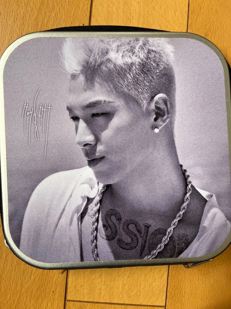 BIGBANGSOLのCDとCDケースセット