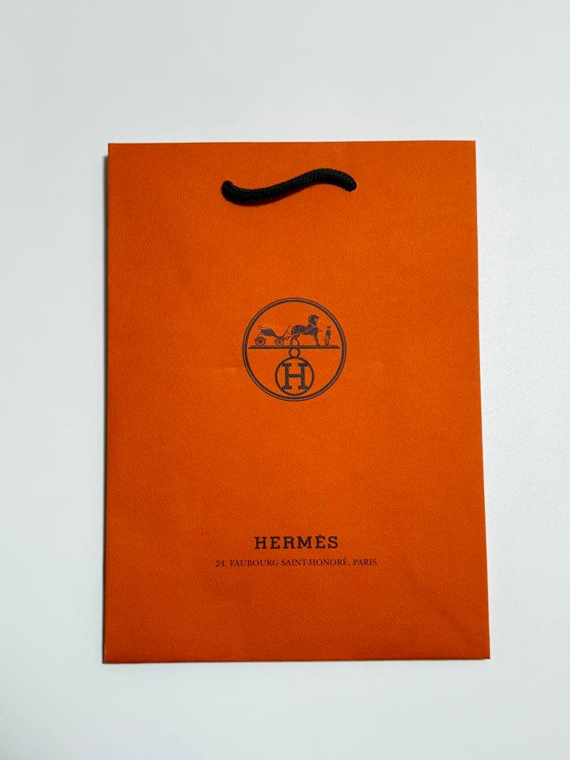 未使用品 HERMES 300mL ラバー・紙袋付き