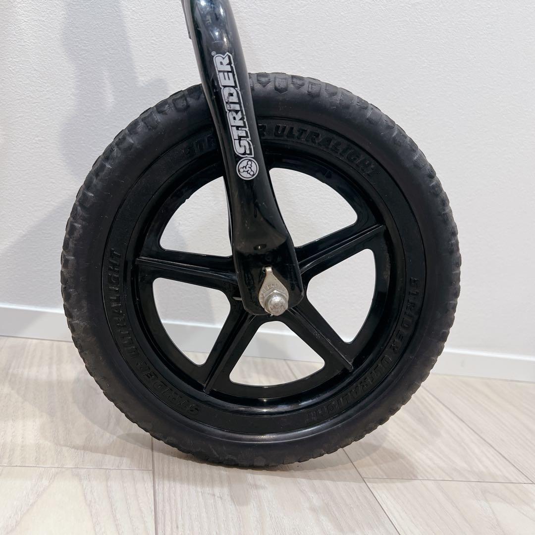 STRIDER ストライダースポーツモデル　グリーン　12インチ