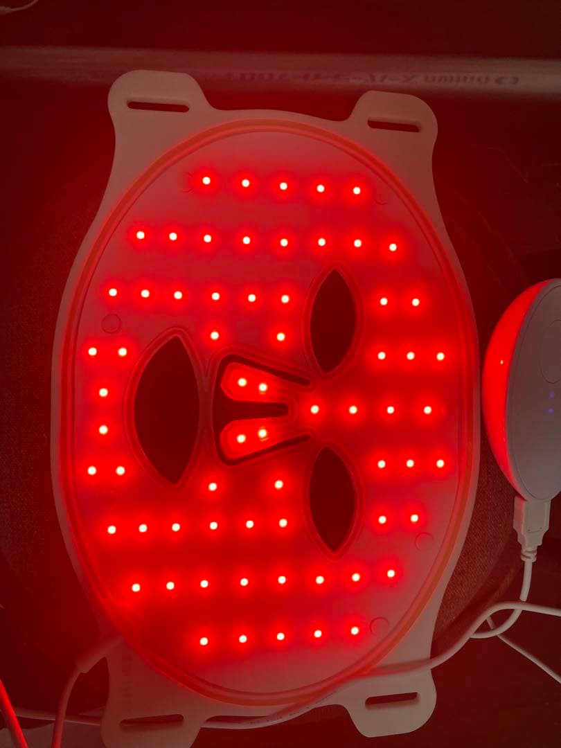 Omnilux コントゥールマスク LEDマスク　フェイスケア