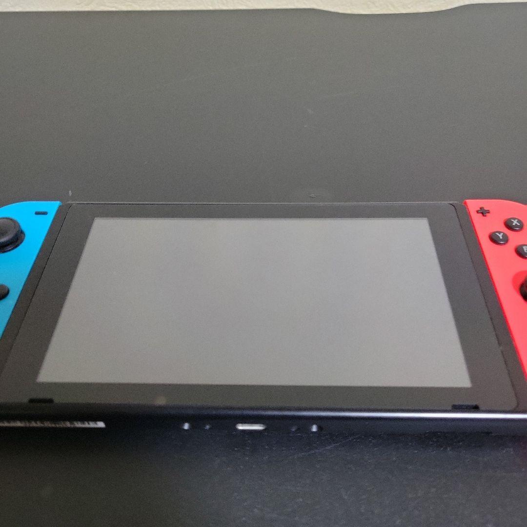 d*2様 Nintendo Switch 本体 青/赤