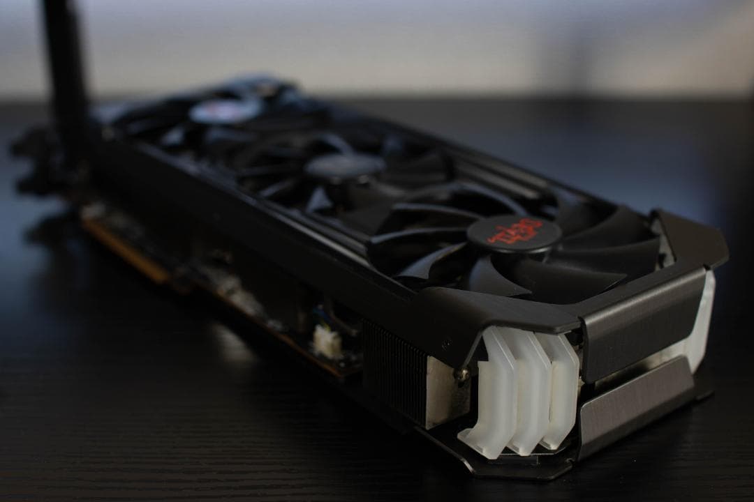 グラフィックボード・グラボ・ビデオカード REDDEVIL RADEON RX6700XT