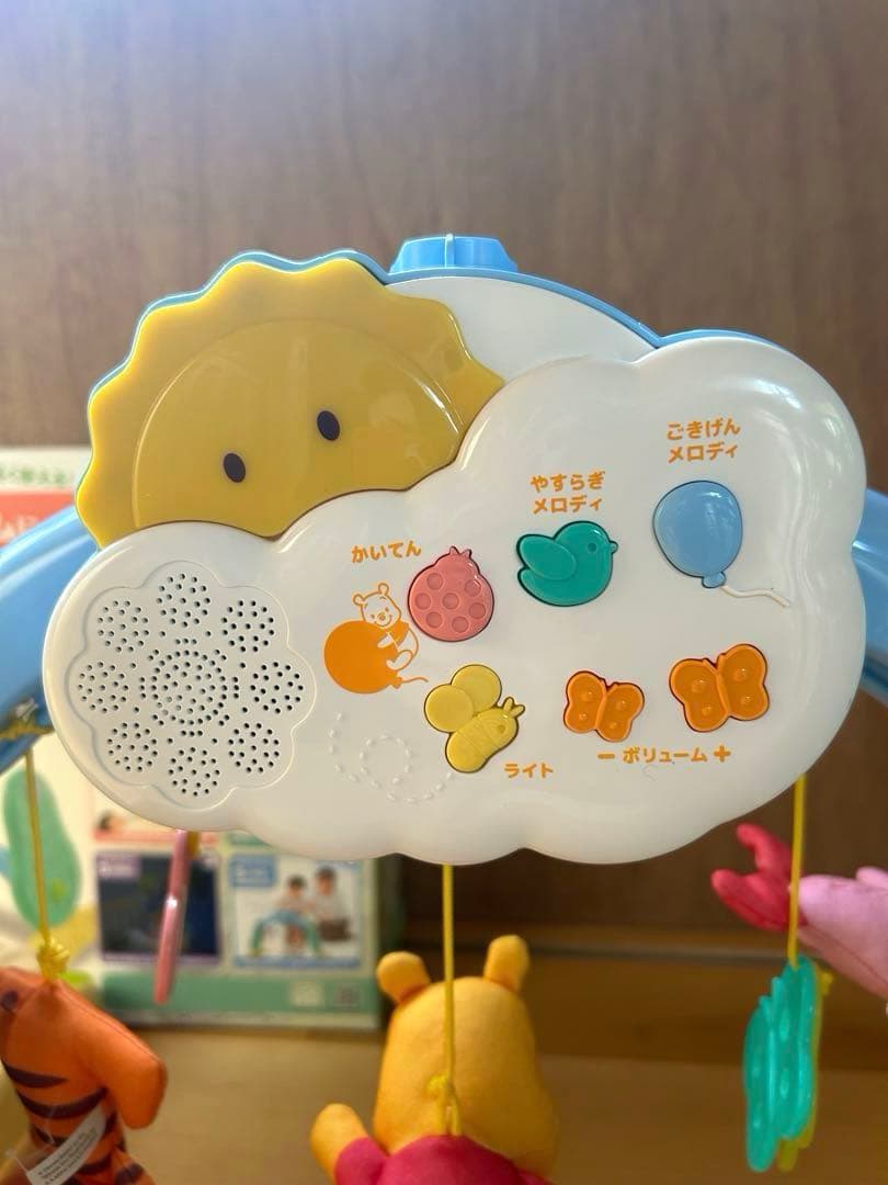 くまのプーさん ベビージム メロディ付き