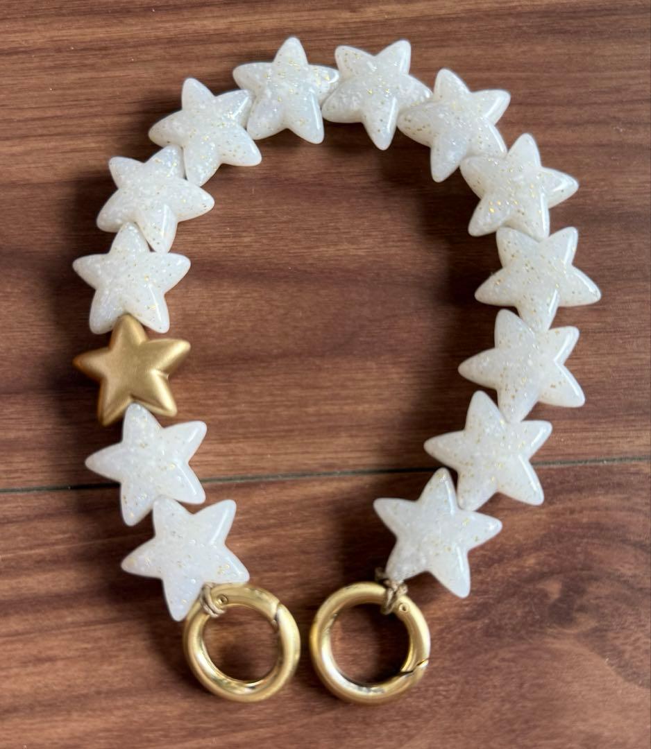 LOUVINI ハンド ストラップ　PETIT ETOILE　WHITE