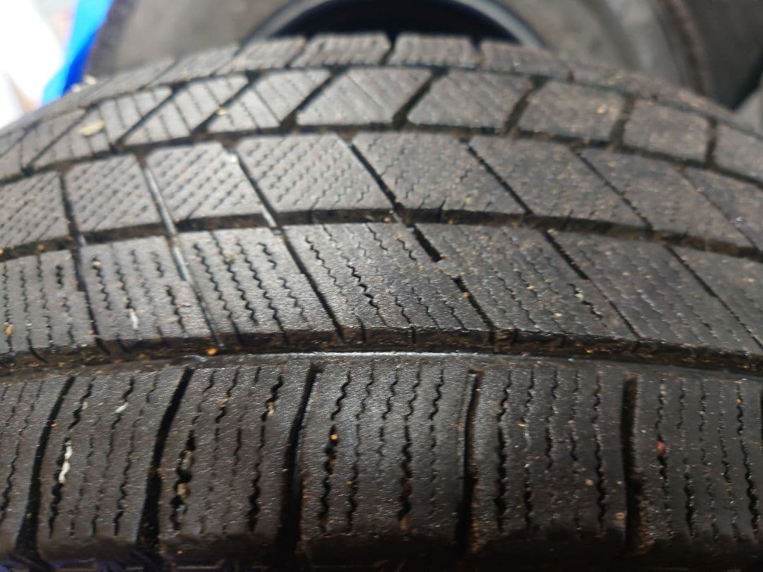 LRD2200312さん専用　ブリザック VRX3 205/70R15　2本　①