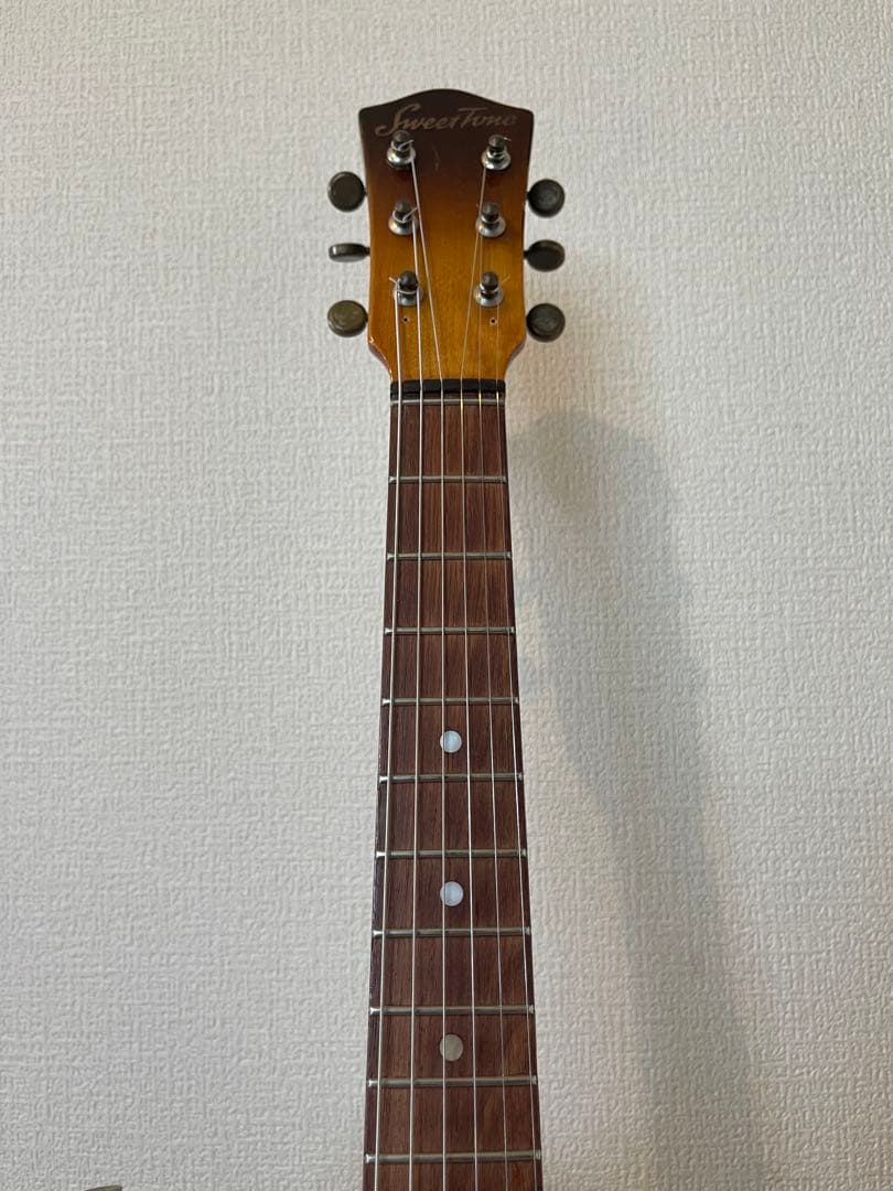傍に置きたいミニギター melody maker? mustang?サンバースト
