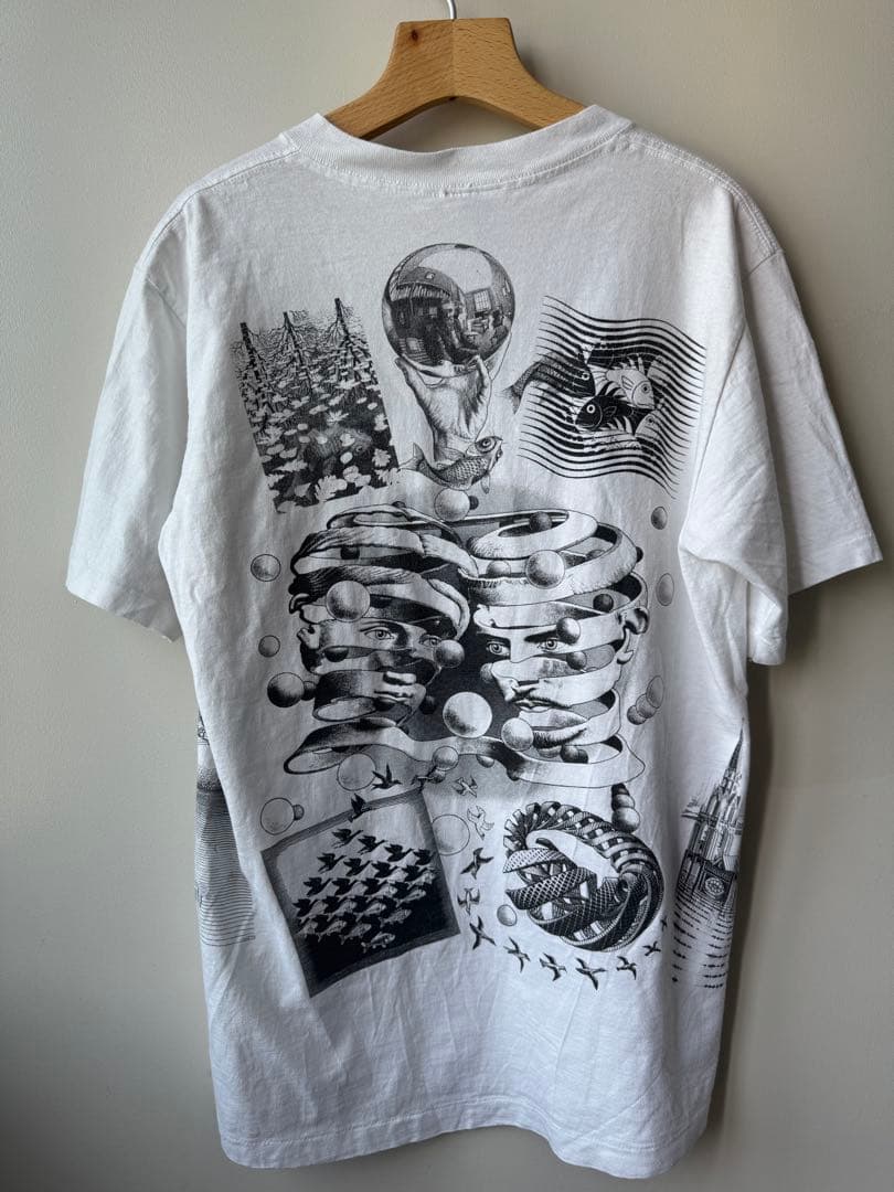 ガ*ズ様 ANDAZIA/M.C ESCHER/90s/ヴィンテージTシャツ／騙
