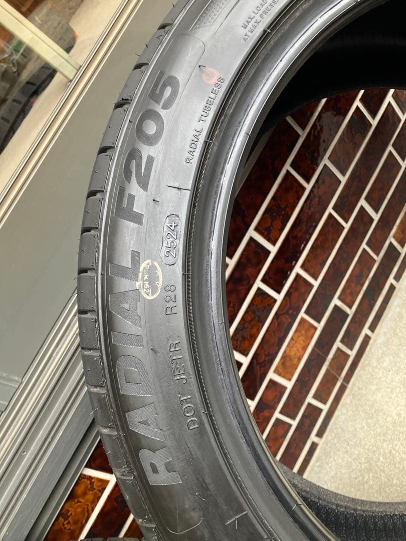 MINERVA F205 225/45R18 XL 2本　24年製ほぼ新品②