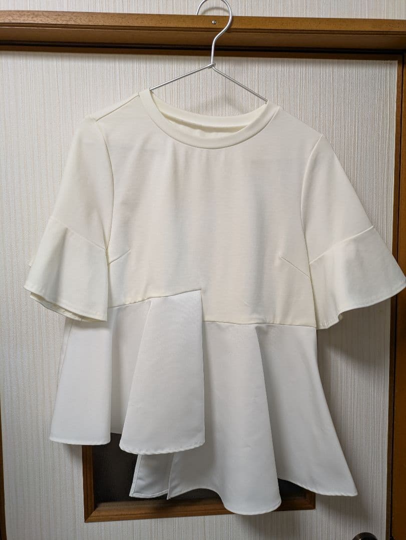 ⭐️試着のみ美品♥maison de Dolce. アシンメトリートップス