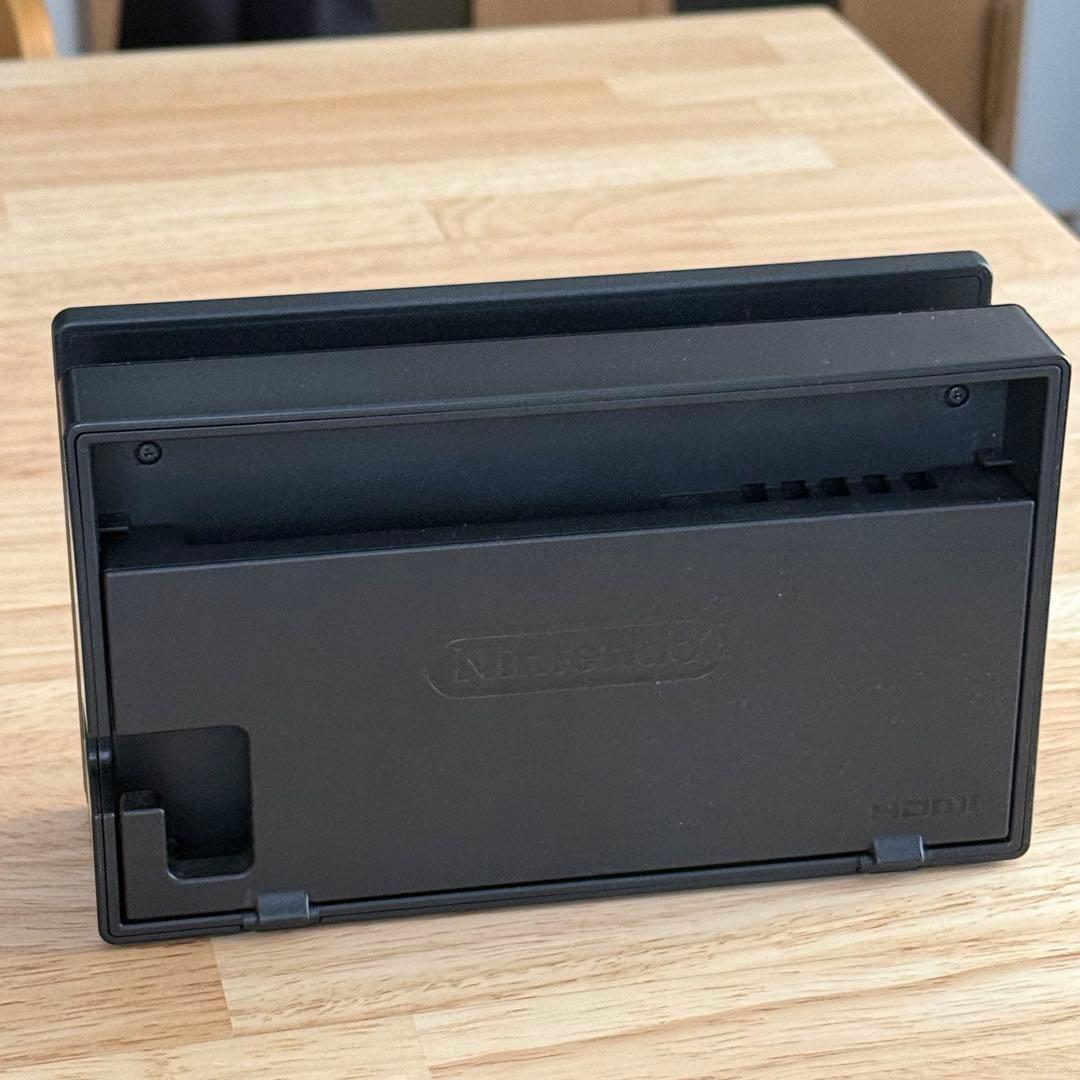 Nintendo Switch 本体 ＋ 赤ジョイコン1個(ケース付き)