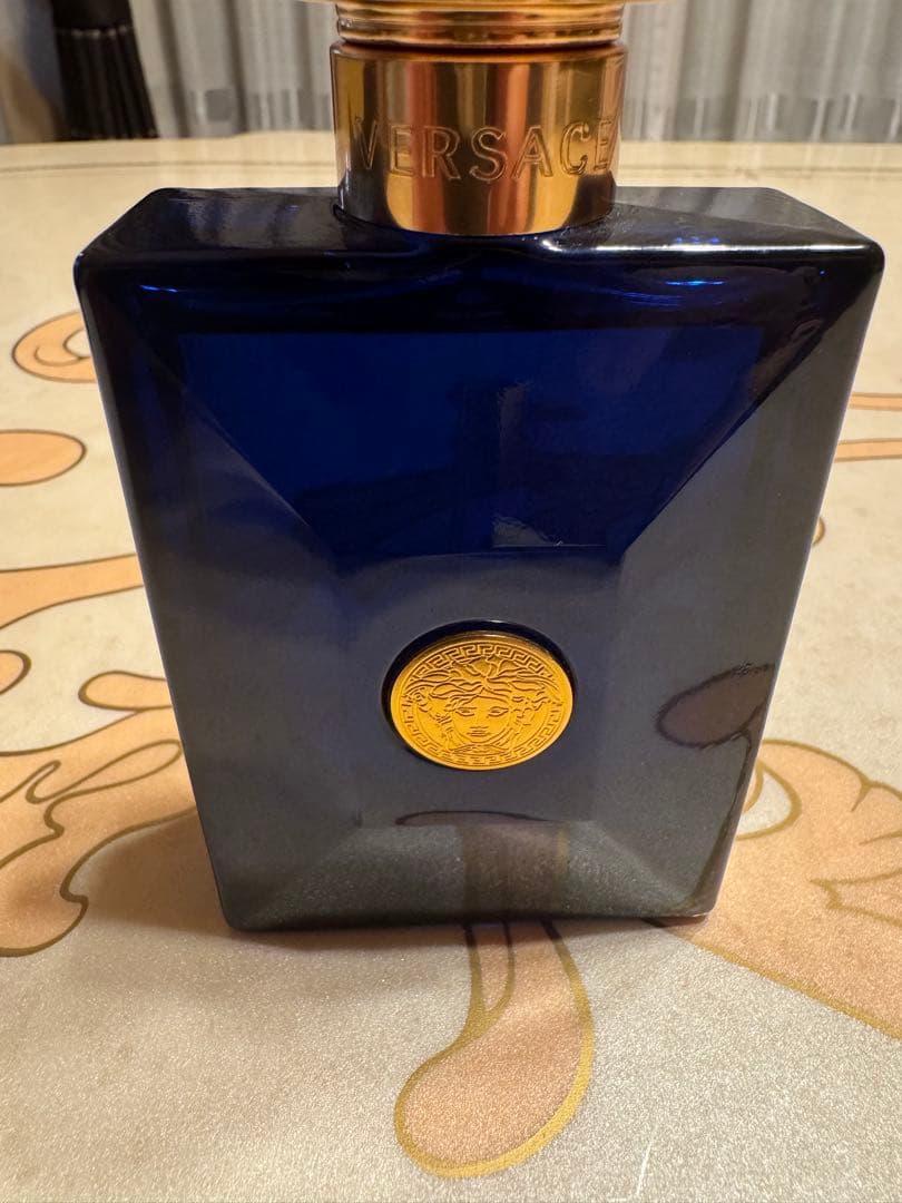 【正規品】ヴェルサーチェ ディランブルー 100ml（残量約9割）