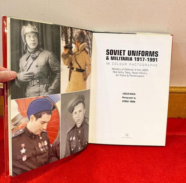 趣味・スポーツ・実用 Soviet Uniforms and Militaria 1917-1991