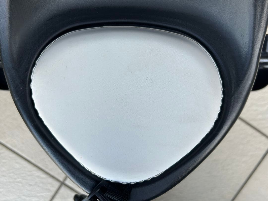 コンポフィット アイデス 三輪車 グレー