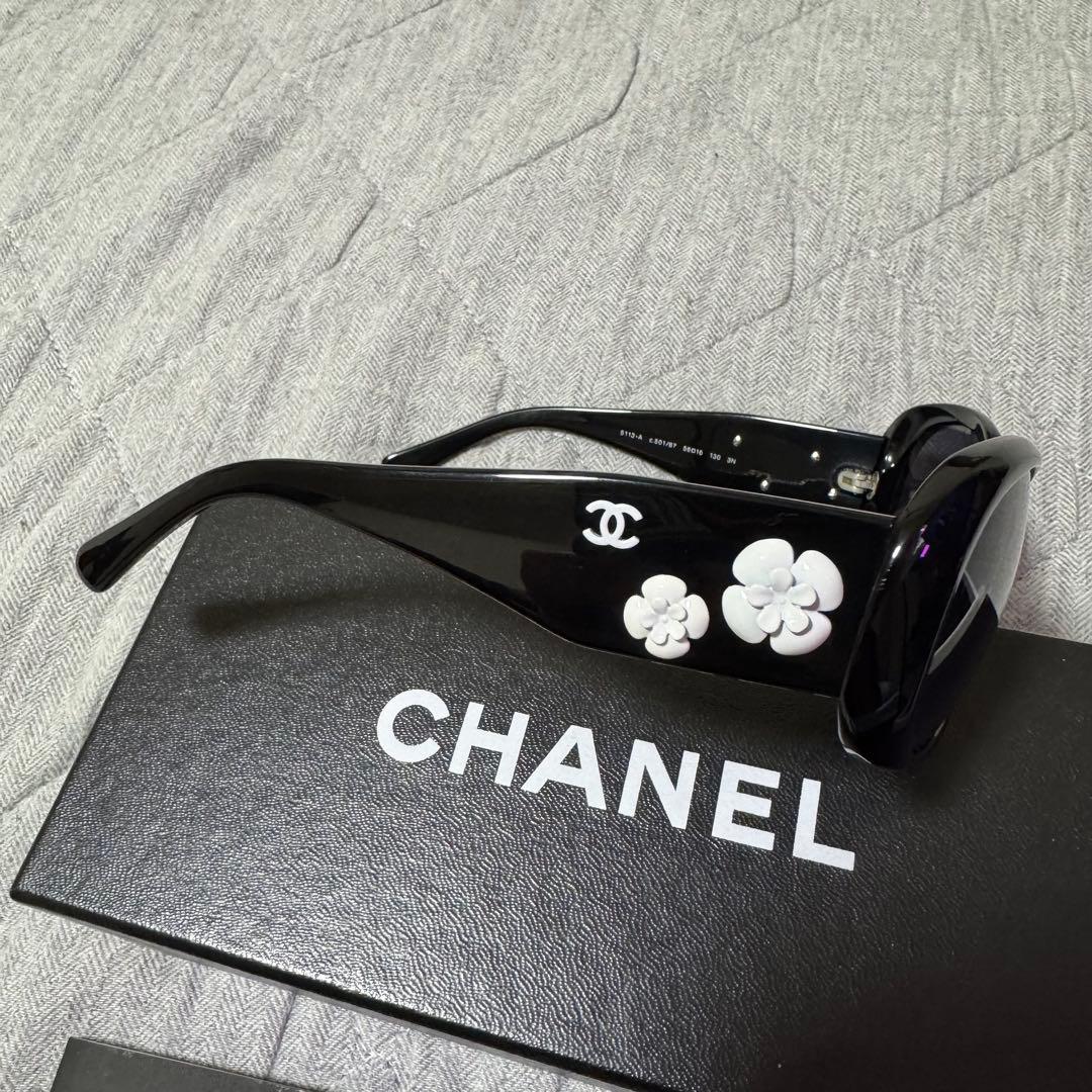 CHANEL カメリアココマークブラックサングラス