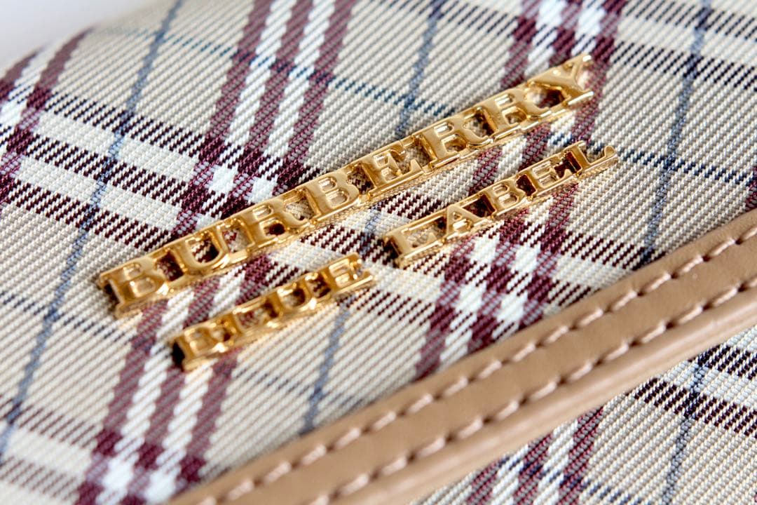 【美品】バーバリー　ブルーレーベル 三つ折り財布 ノバチェック ベージュ