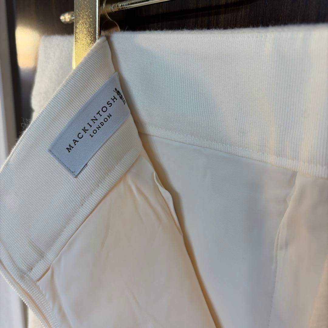 専用‼️MACKINTOSH LONDON 毛95%ホワイト タイトスカート 38
