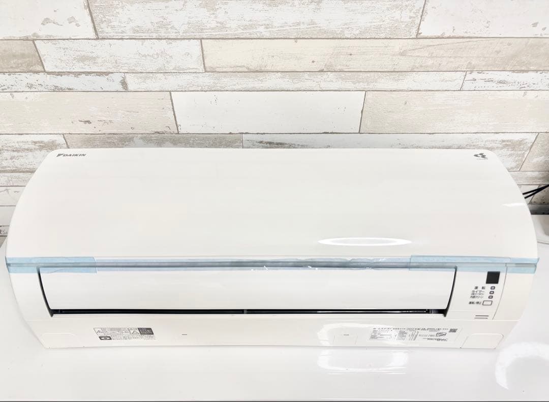 送料込み DAIKIN ルームエアコン F22ZTES-W 2022年製①室内機