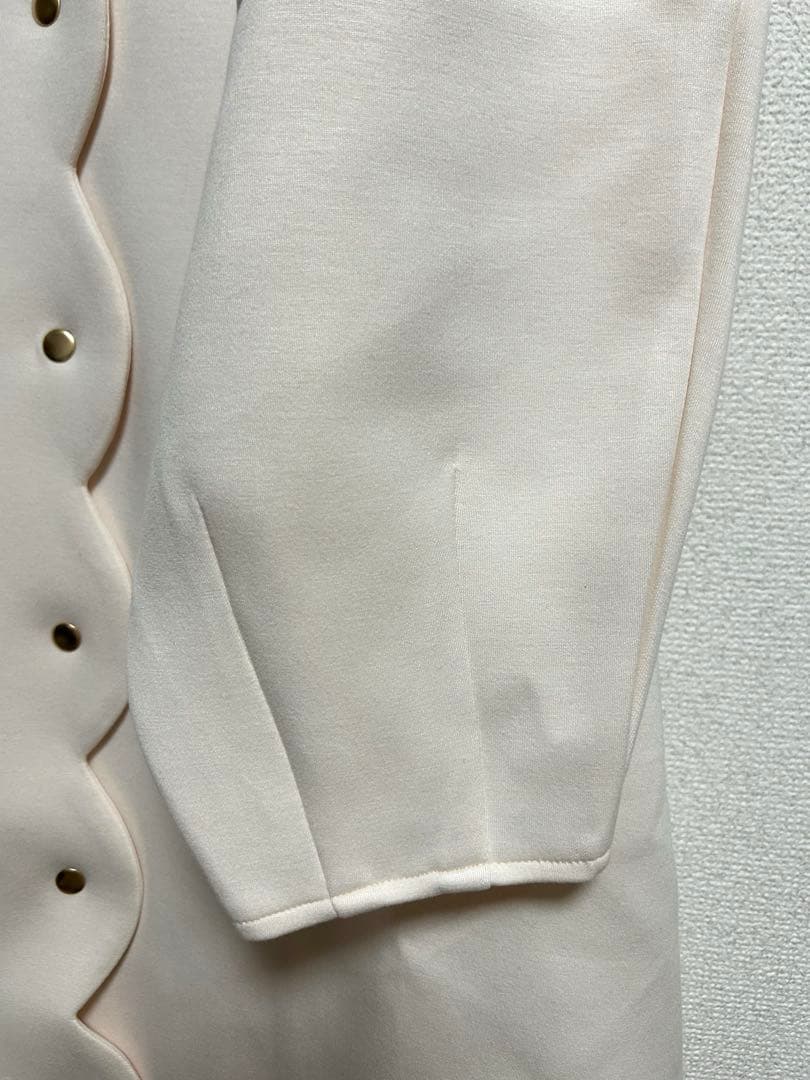 【新品】 神戸レタス ダイバー素材スカラップコート エクリュ セレモニー