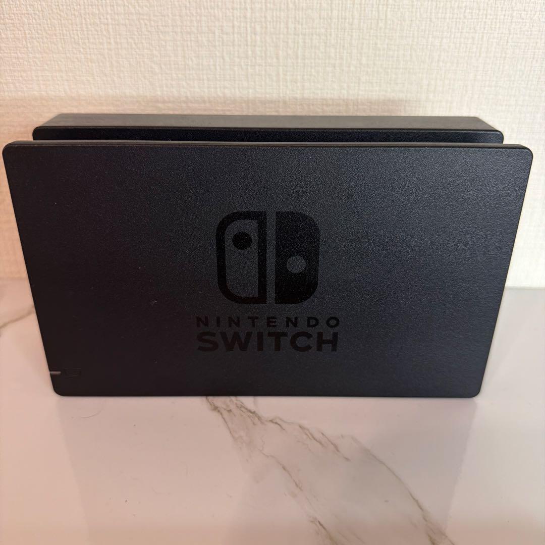 極美品 NINTENDO ニンテンドースイッチ ピンク 本体　プロコン セット
