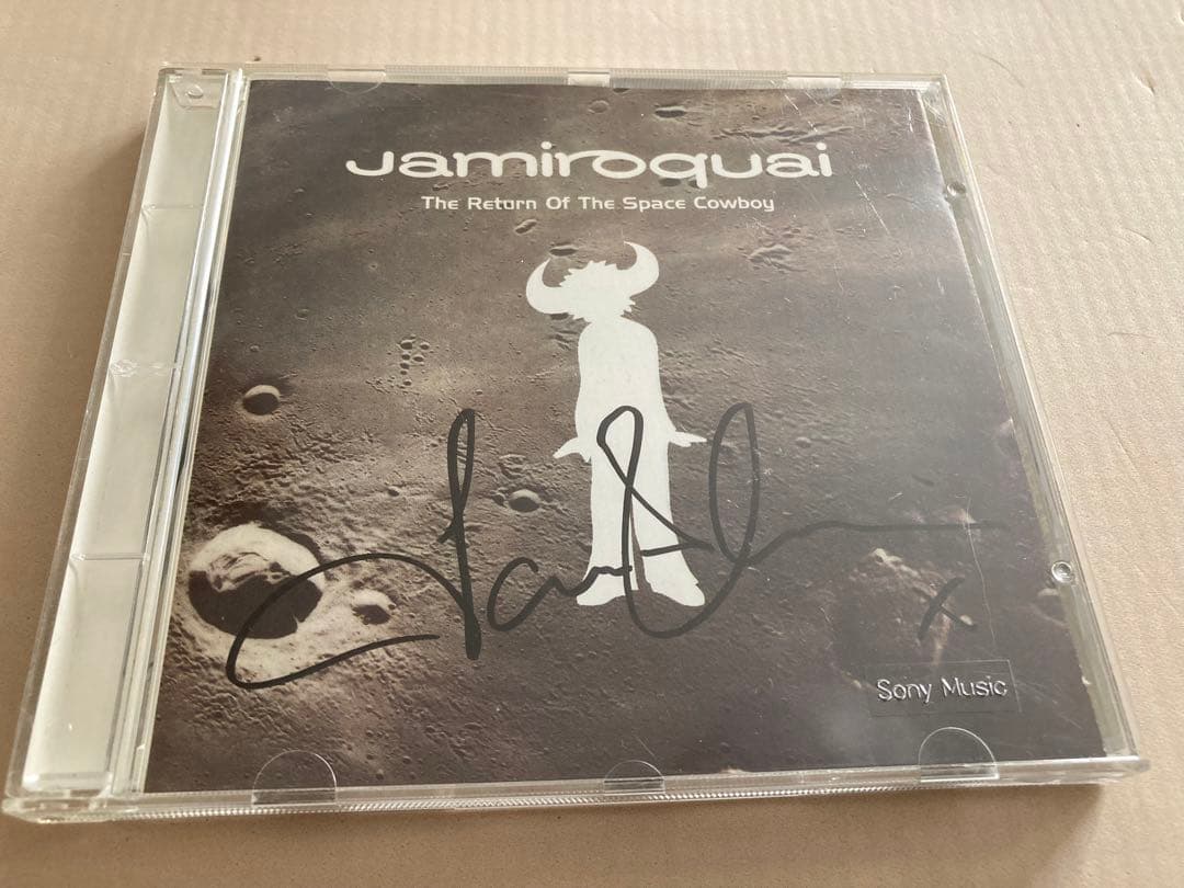 ジェイ・ケイ Jay Kay 直筆サインCD ジャミロクワイJamiroquai