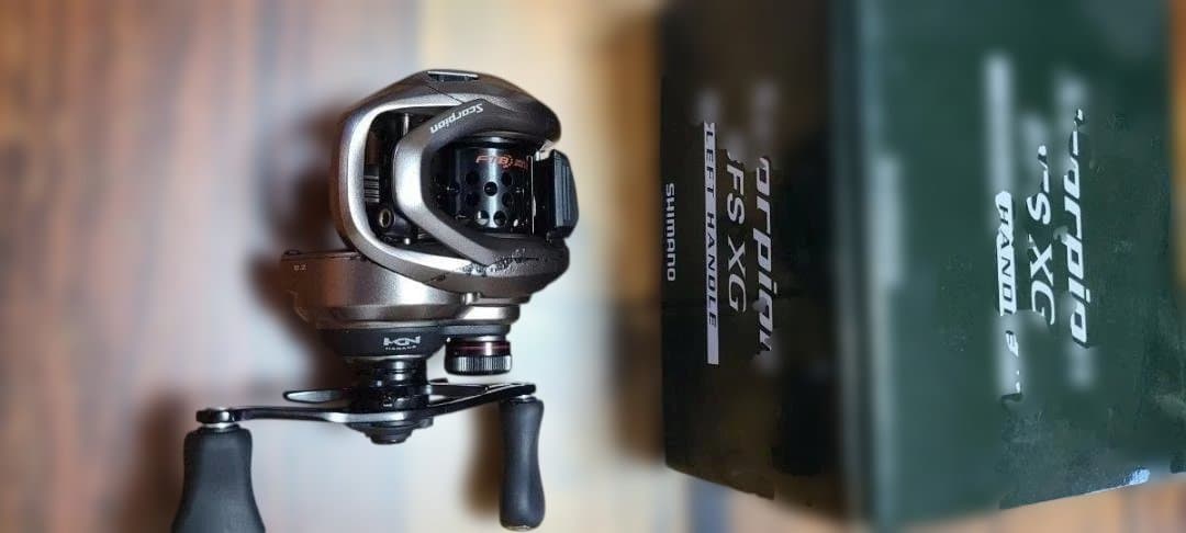 リール Shimano 17 Scorpion BFS XG Left e73