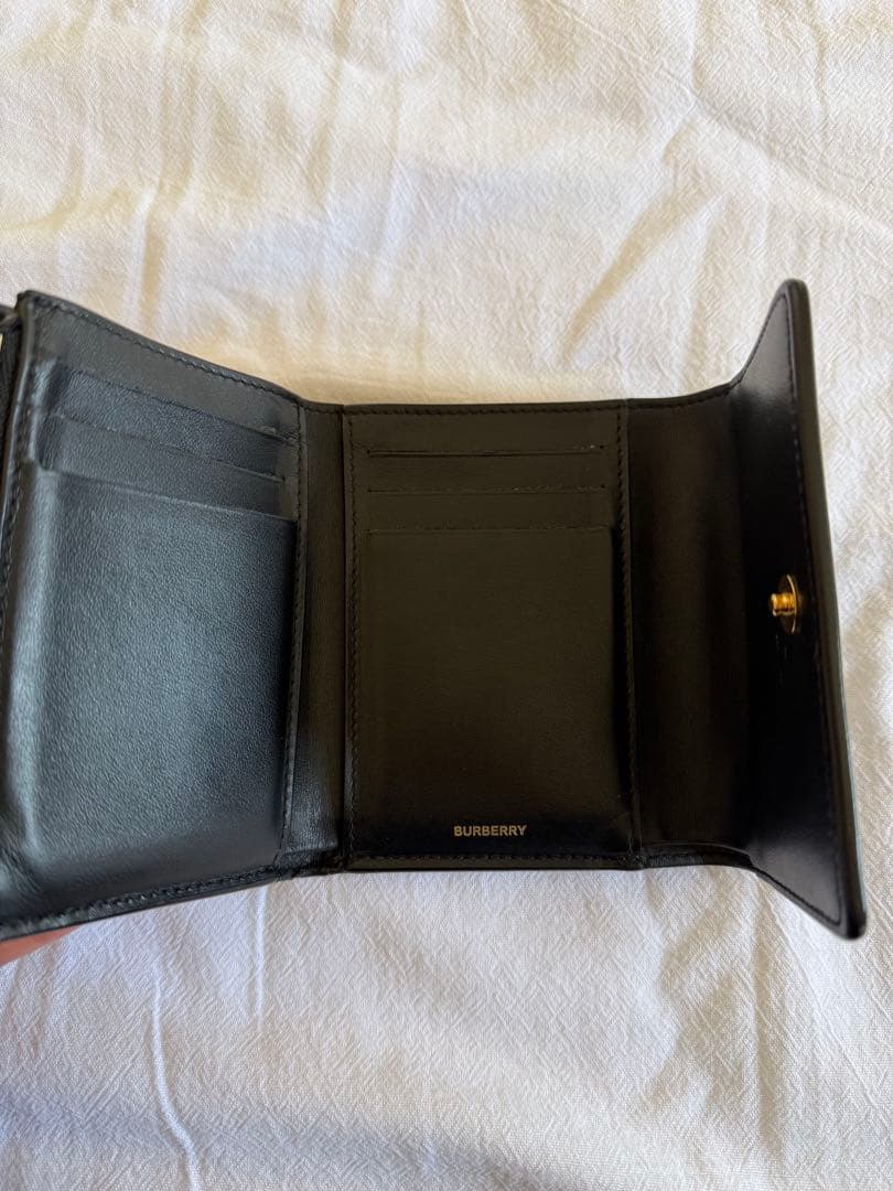 Burberry 三つ折り財布 ブラック/ベージュ