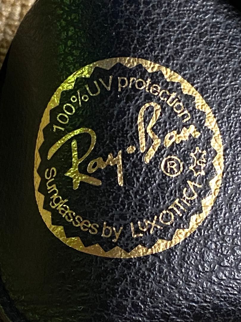 Ray-Ban クラシックサングラス ブラウン
