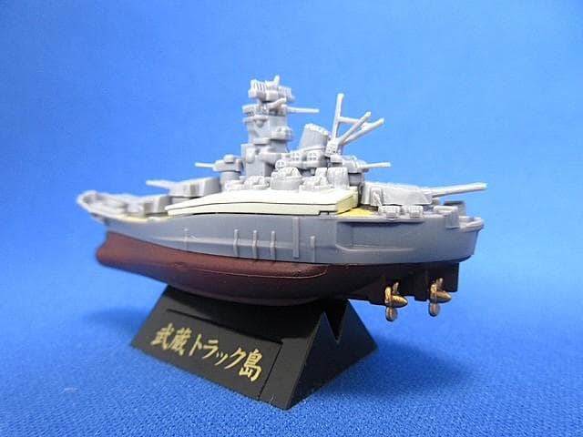 海洋堂　カプセルQミュージアム　デフォルメシリーズ　戦艦大和、武蔵等　9種
