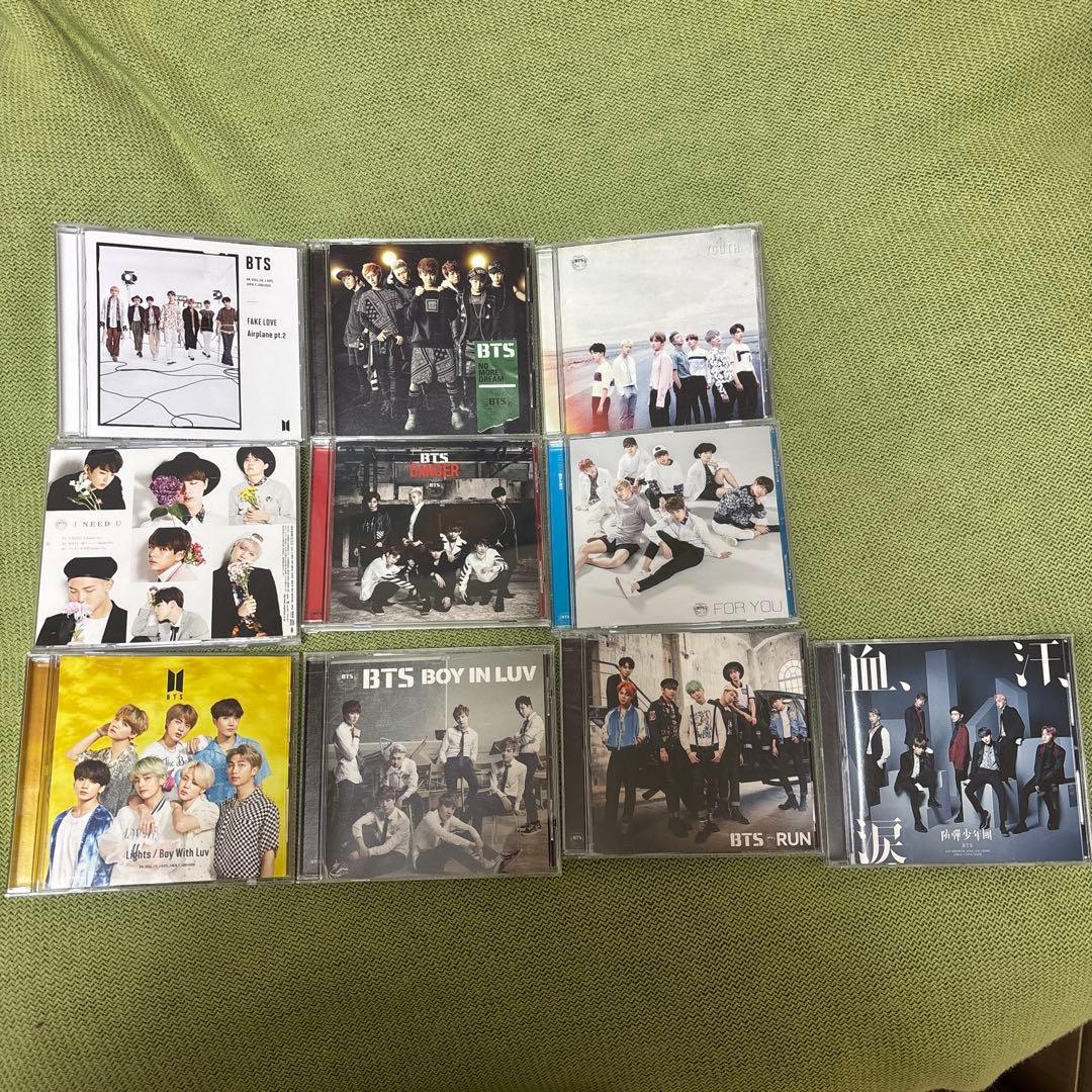 BTS 防弾少年団　日本　CD まとめ売り　トレカあり