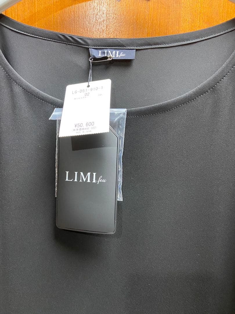 新品未使用　LIMI feu リミフゥ 半袖変形ワンピース　ブラック