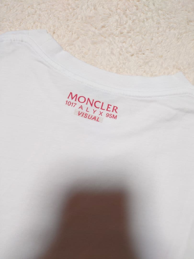 モンクレール　MONCLER 1017 ALYX 9SM Tシャツ　Ｌ　美品