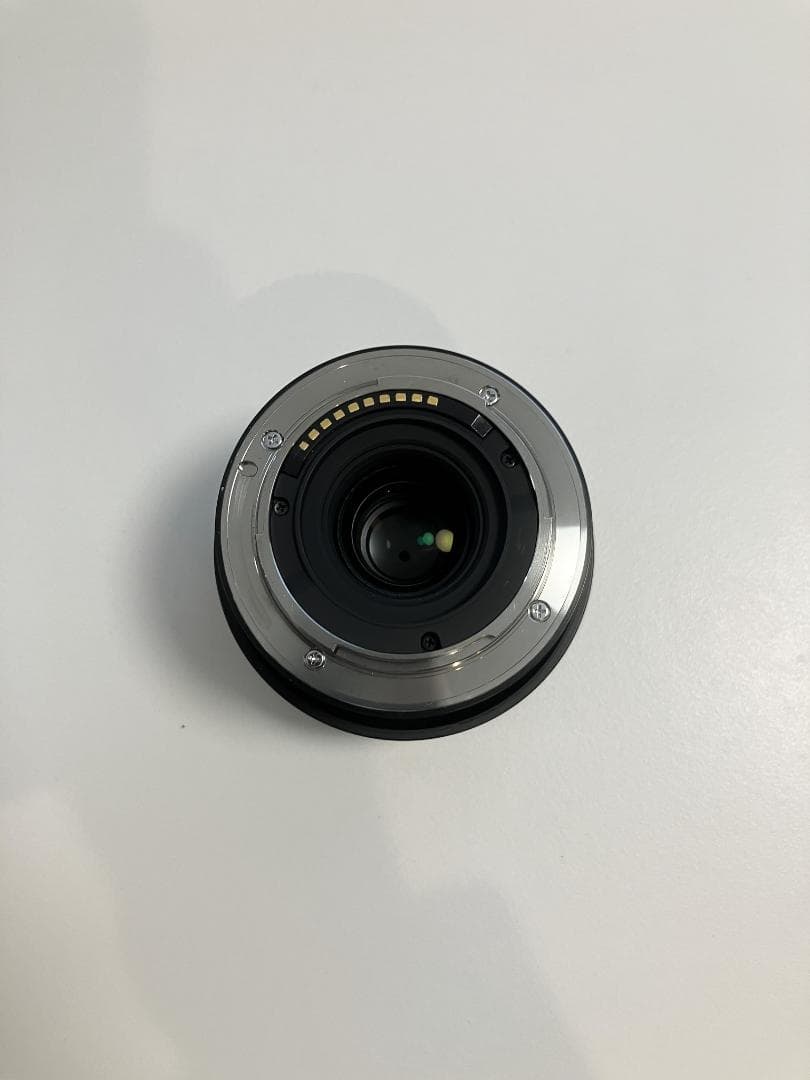 SONY α6300と単焦点レンズセット（純正バッテリー＋純正チャージャー付き）