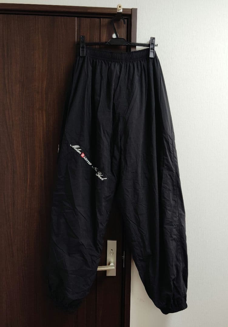 出品2月6日まで　LOTTO　MILAN NEWYORK NY PANTS　L
