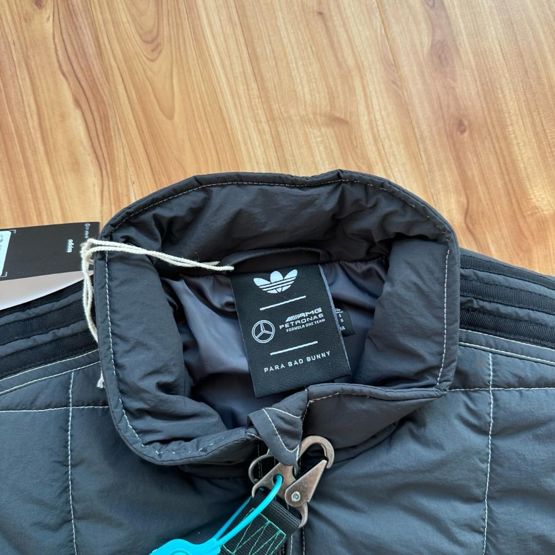 ジャケット・アウター Adidas Bad Bunny Mercedes-AMG F1 Jacket