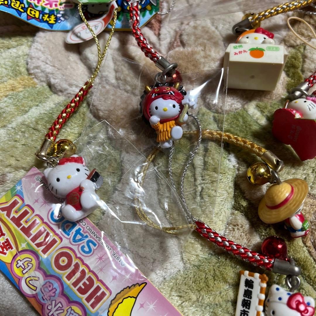V*o様 【激レア/30点超】ご当地キティ 根付・ストラップ 大量まとめ売り 廃