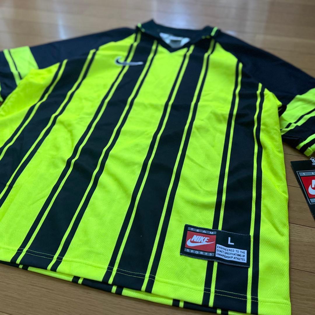 90s デッドストック 白タグ NIKE イギリス製 Made In U.K.