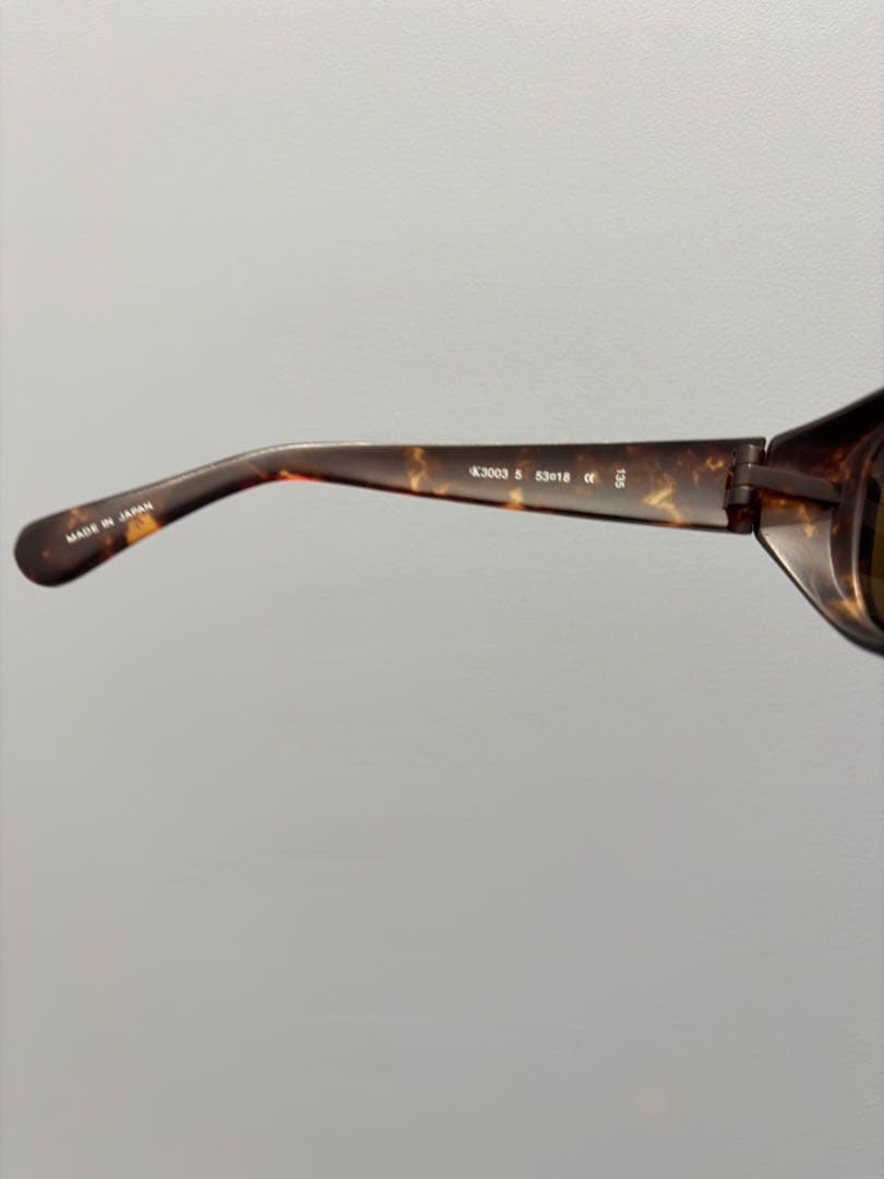 【最安値】　io着用　サングラス　カルバンクライン